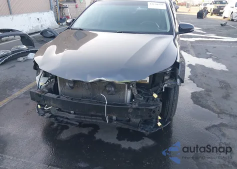 2016 Toyota Avalon Xle z USA, uszkodzony, nr VIN 4T1BK1EB5GU216802